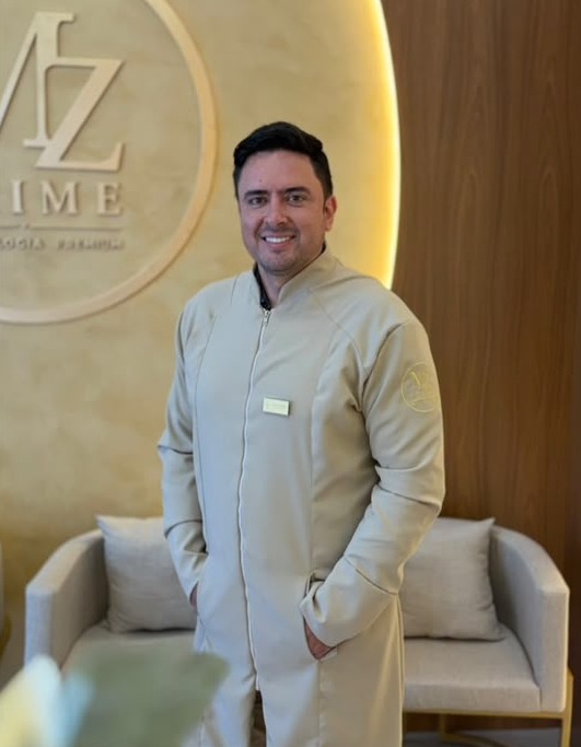 Dr. Bruno Fontolan — Cirurgião dentista, Espec. Prótese e facetas